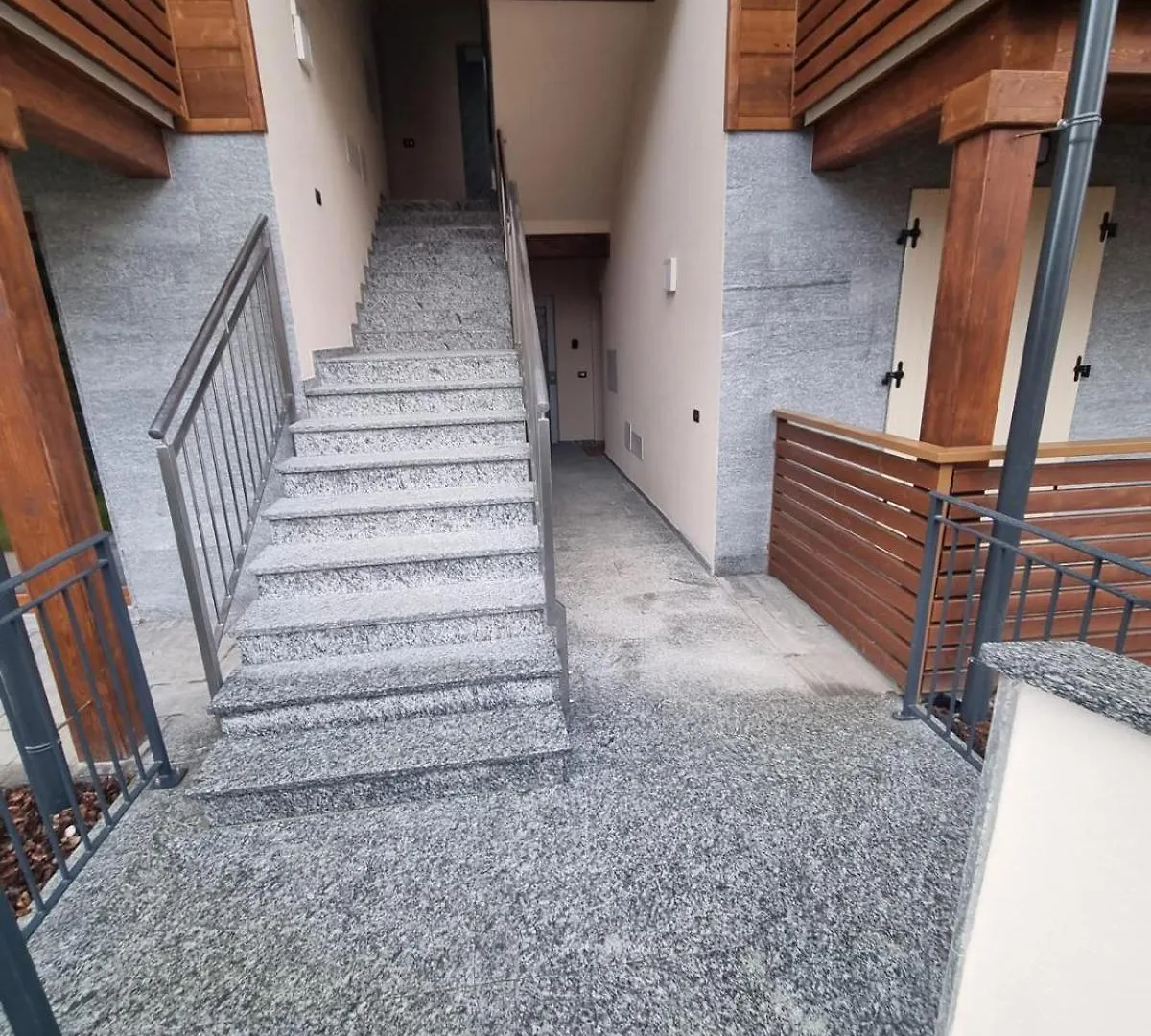 The Nest - Trilo - Wifi - Box - Cortile - Magnolta Apartment Aprica