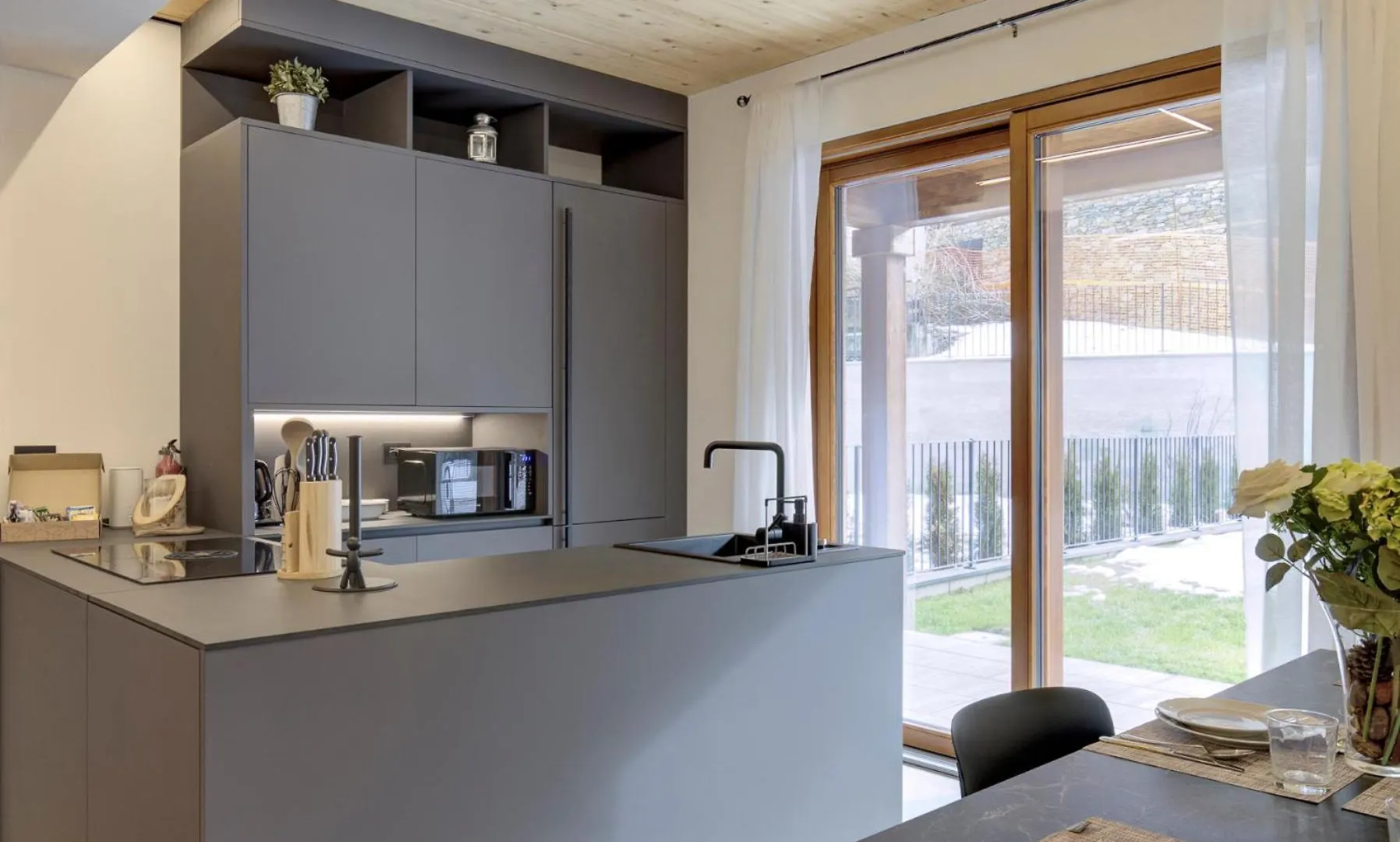 The Nest - Trilo - Wifi - Box - Cortile - Magnolta Apartment Aprica