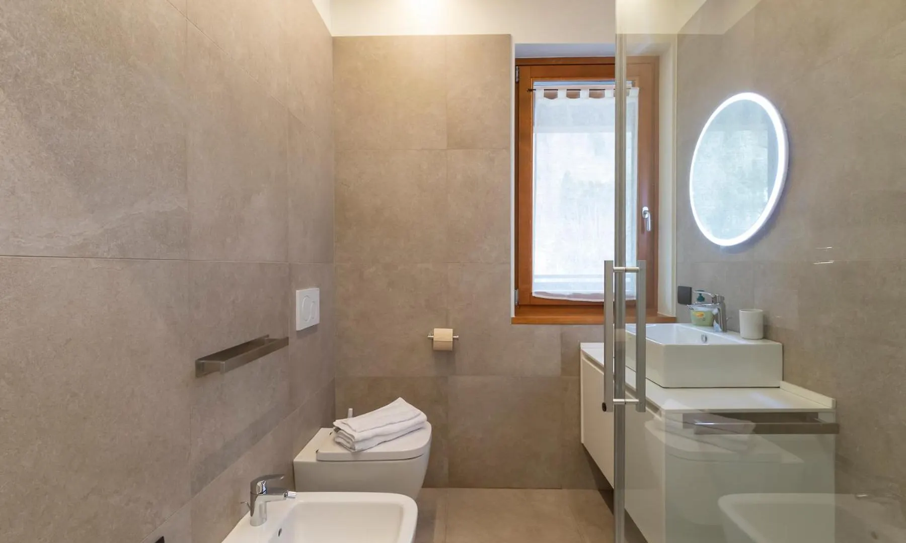 The Nest - Trilo - Wifi - Box - Cortile - Magnolta Apartment Aprica