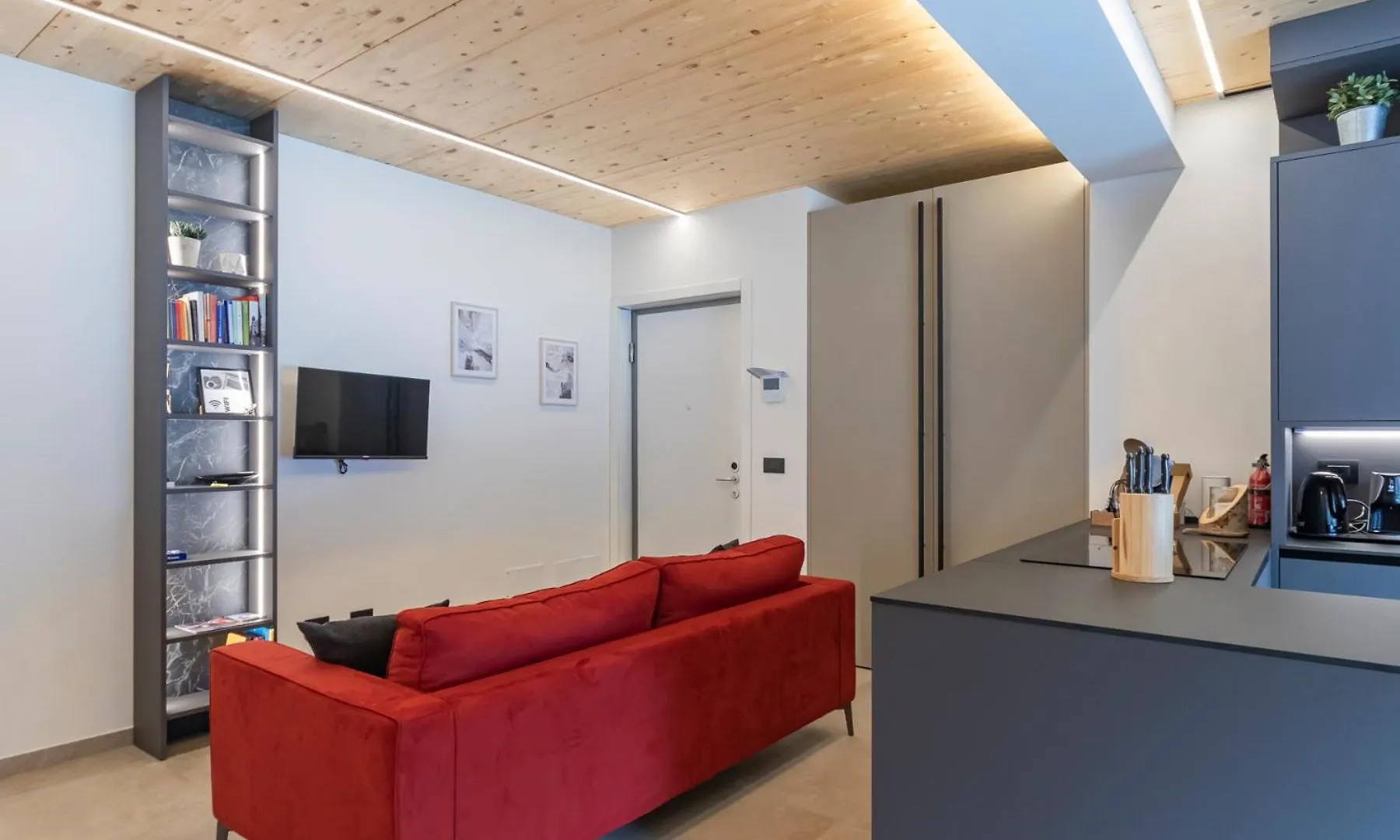 The Nest - Trilo - Wifi - Box - Cortile - Magnolta Apartment Aprica 0*,  Italy
