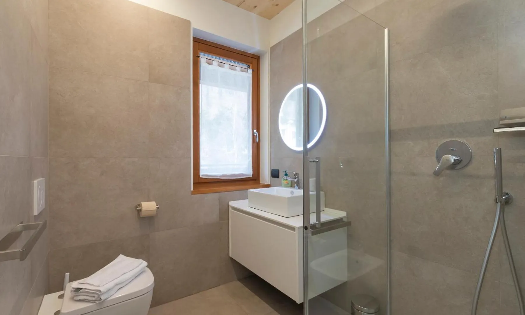 The Nest - Trilo - Wifi - Box - Cortile - Magnolta Apartment Aprica