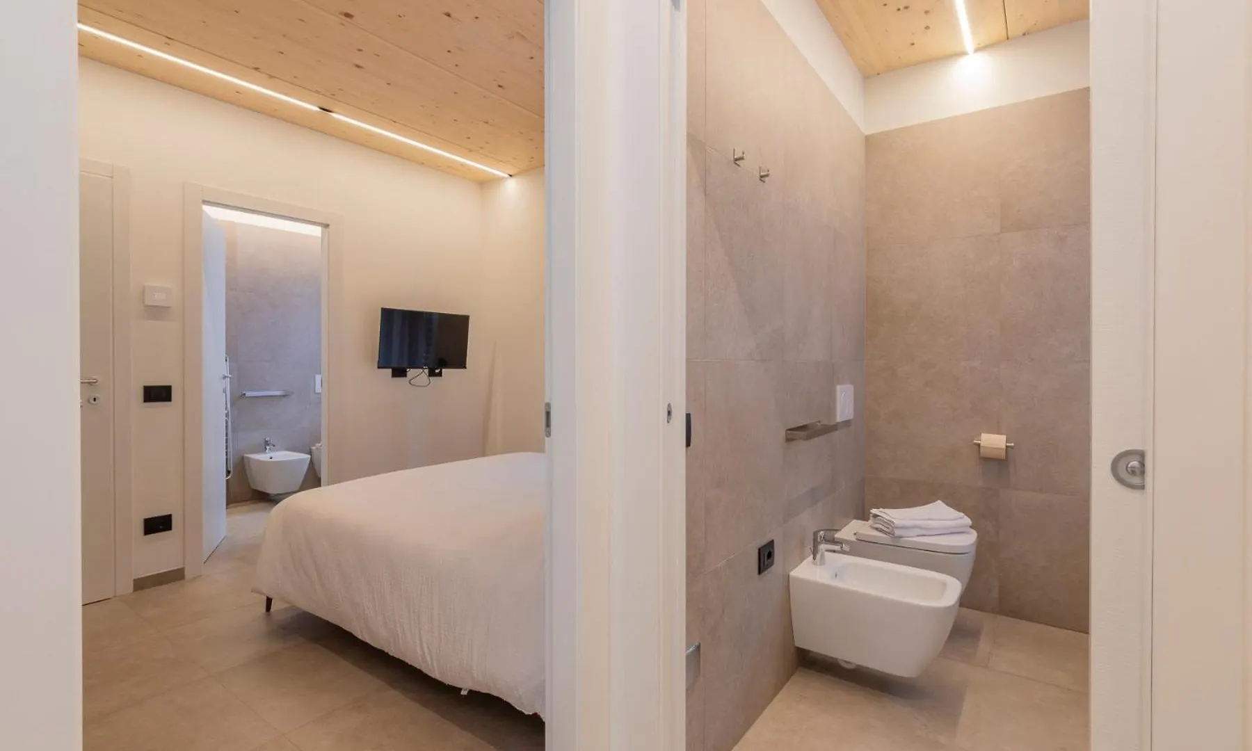 The Nest - Trilo - Wifi - Box - Cortile - Magnolta Apartment Aprica 0*,  Italy