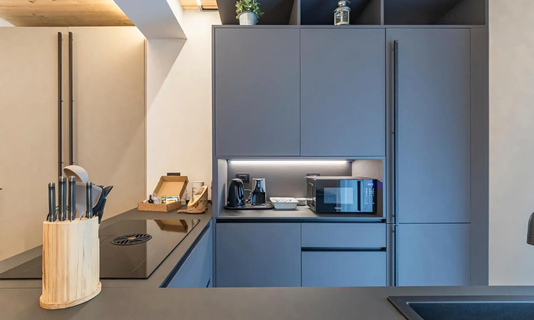 The Nest - Trilo - Wifi - Box - Cortile - Magnolta Apartment Aprica 0*,  Italy