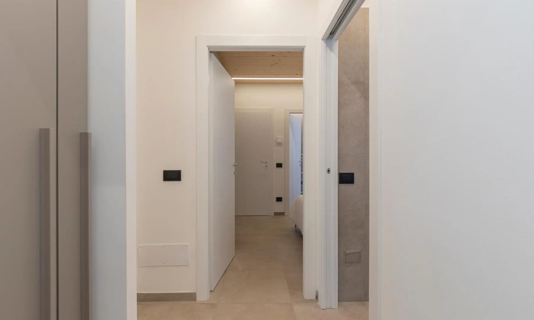 The Nest - Trilo - Wifi - Box - Cortile - Magnolta Apartment Aprica